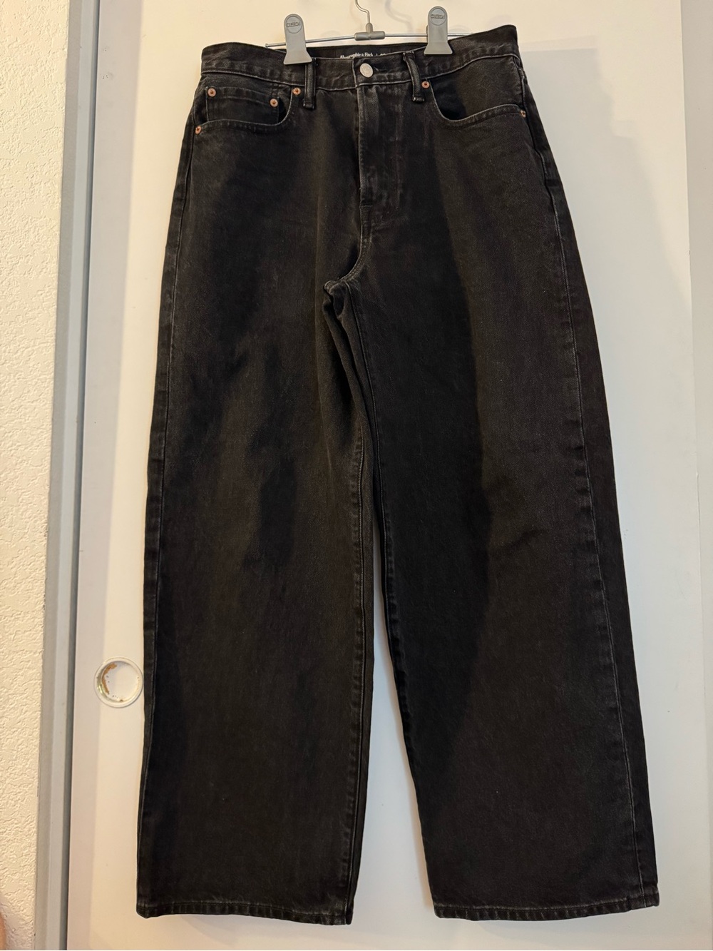 Abercrombie Ultra Baggy Jean 30x30 (Black Rigid Denim) Men